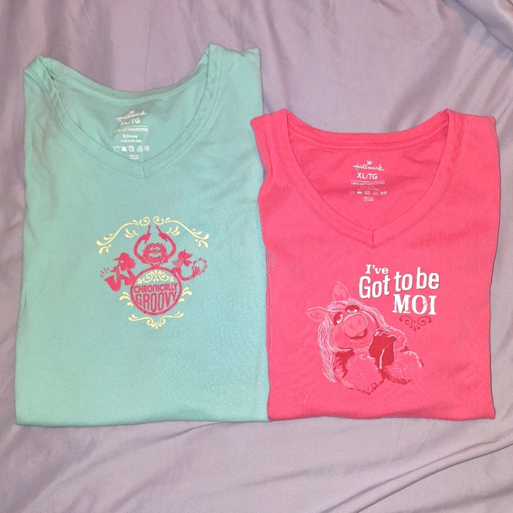 2 Muppet women's t-shirt size XL